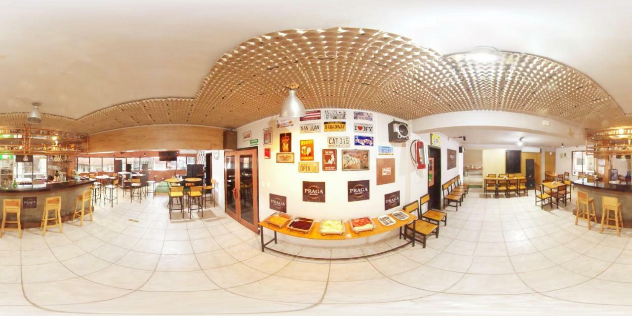 Hotel Plaza 24 Санта-Крус-де-ла-Сьерра Экстерьер фото
